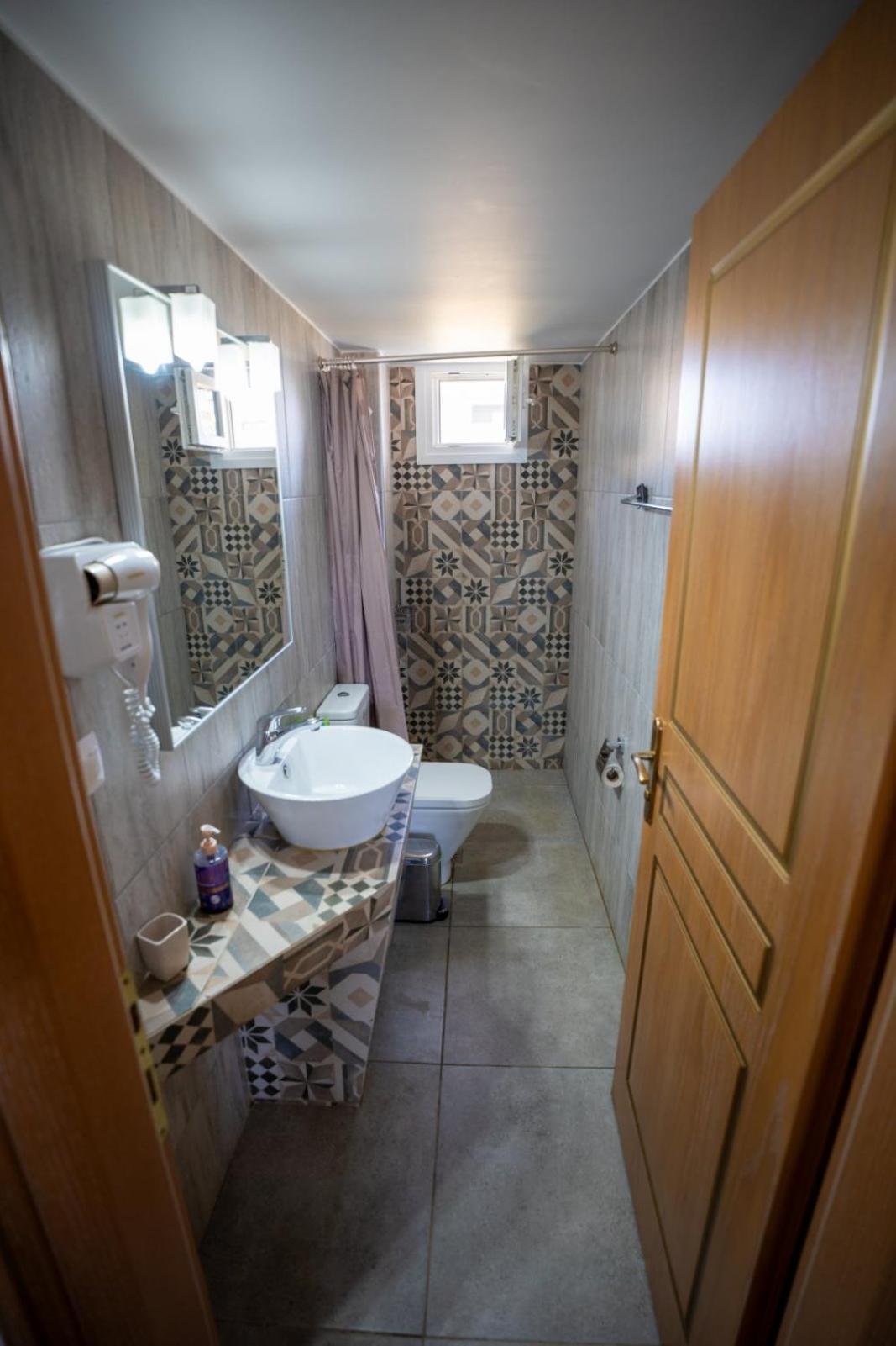 Onar By The Sea Luxurious