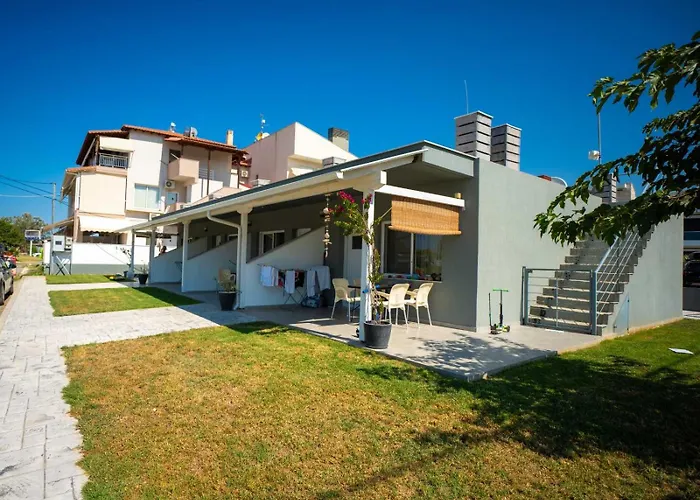 Onar By The Sea Luxurious Apartments