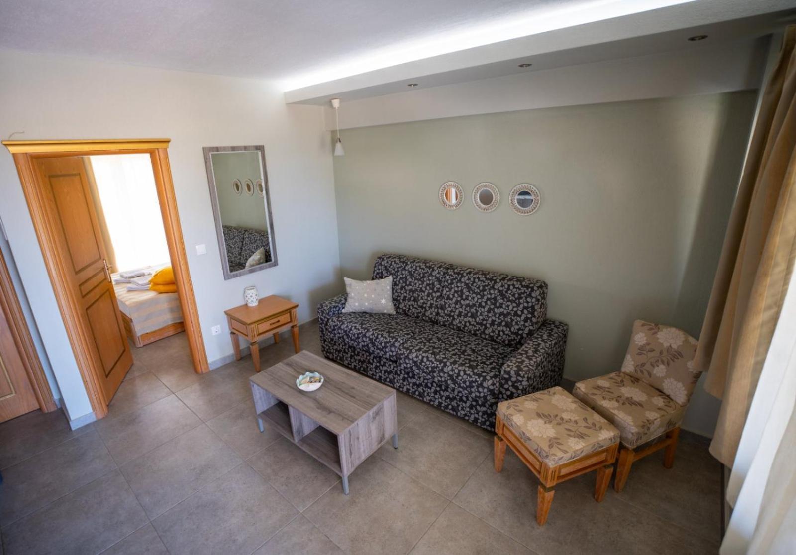 Onar By The Sea Luxurious Apartment