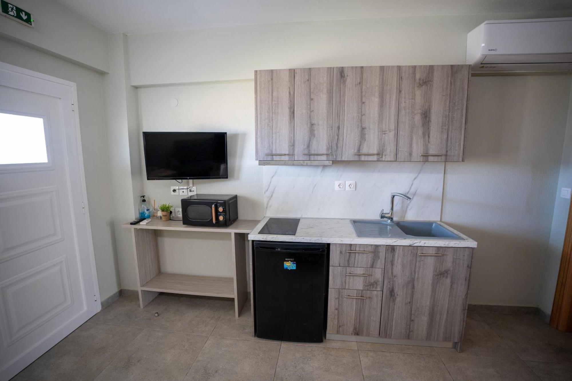 Onar By The Sea Luxurious Apartment Flogita